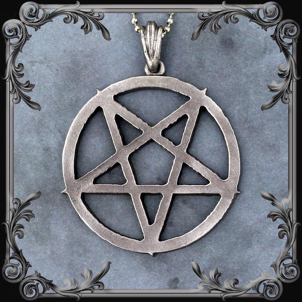 Pentagram Necklace (Inverted) - Large - The Black Broom