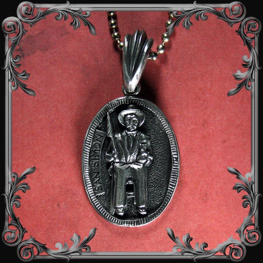 San Simon Oval Medallion Necklace - The Black Broom
